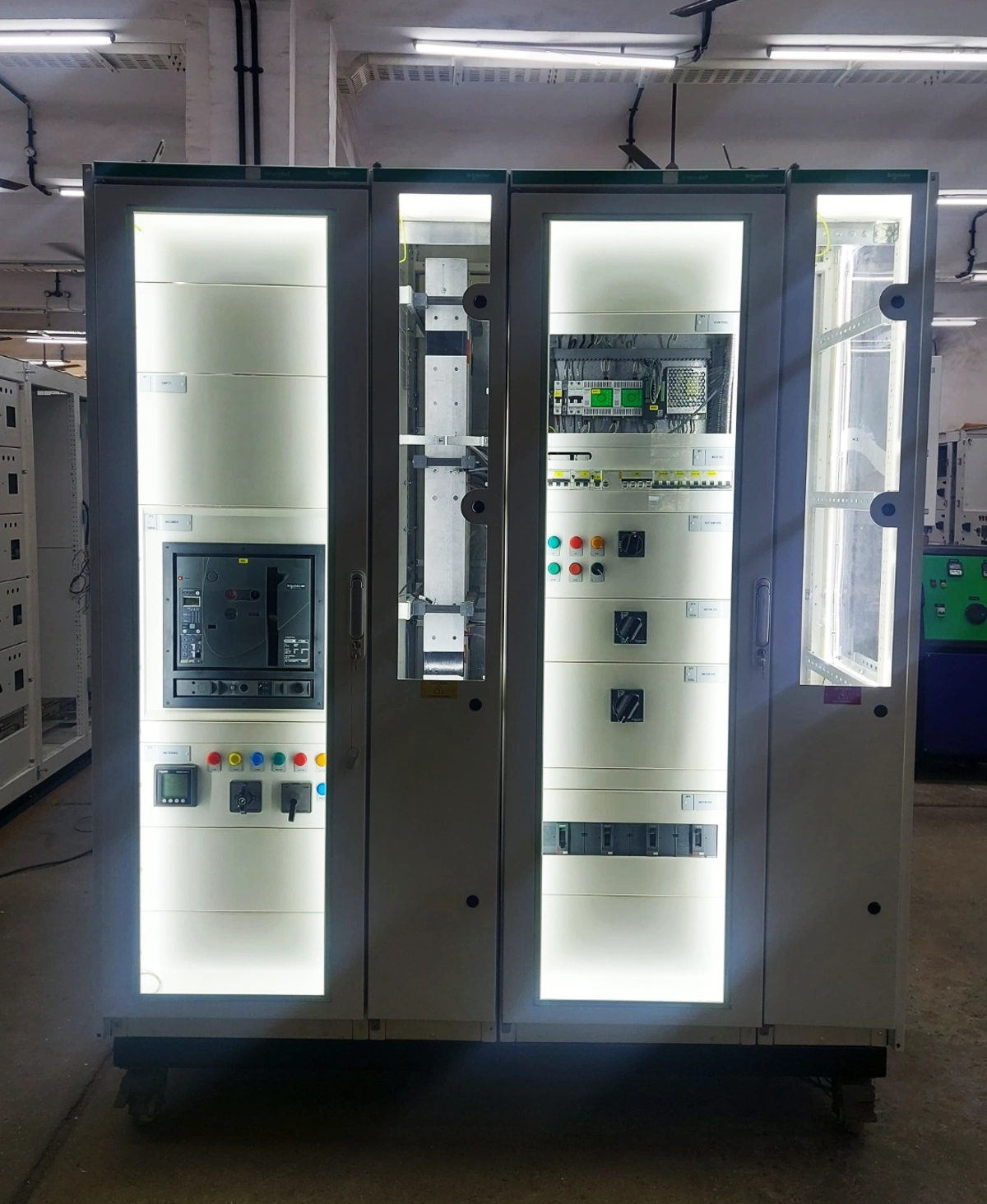 Prizma LT panel assembly detail